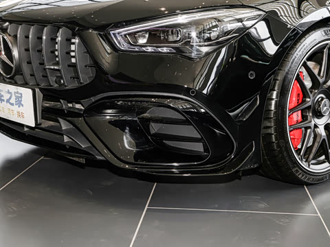 2025�� AMG CLA 45 S 4MATIC+