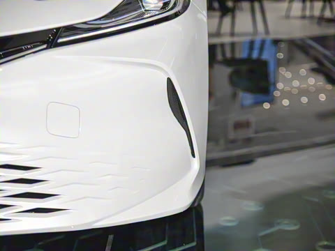 2026�� 2.0E ��Ӣ��