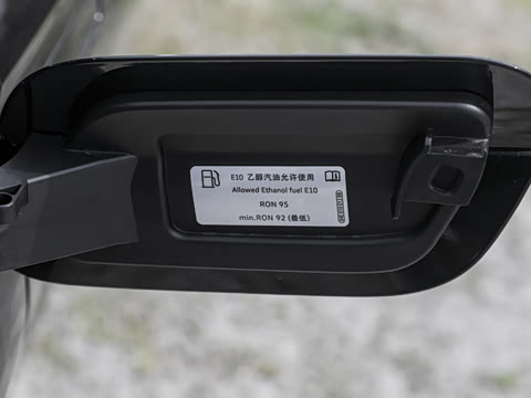 2026�� L 300TSI DSG ������