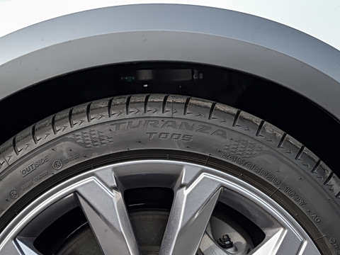 2025�� allroad quattro ̽���� 55 TFSI ����ԽҰ��