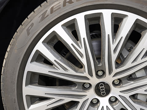 2026�� A8L 50 TFSI quattro ��ѡ��