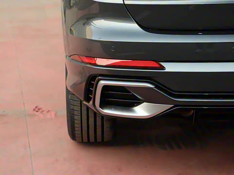 2026�� quattro 45�����ذ� 40TFSI ʱ�ж�����