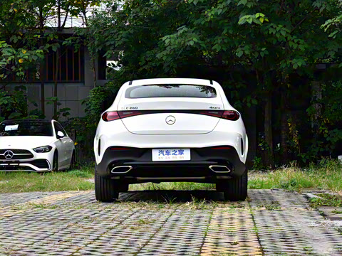 2026�� GLC 260 4MATIC ����SUV