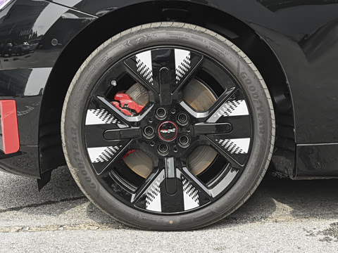 2026�� JOHN COOPER WORKS �ڱ��ر��