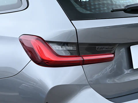 2026�� M3���а� M xDrive ������