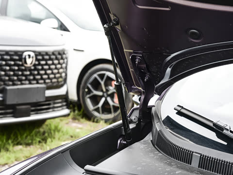 2026�� 240����Ultra+