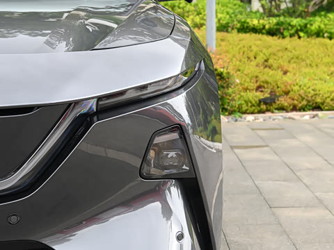 2025�� ����600 Max