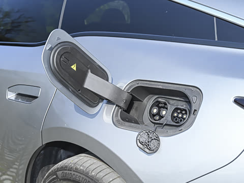 2026�� 710 Ultra�����״��