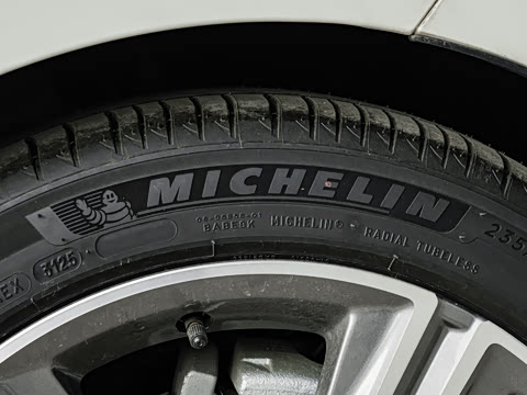 2025�� 2.0L e:PHEV ����