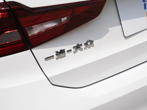 2026�� 1.5L �Զ���ȡ��