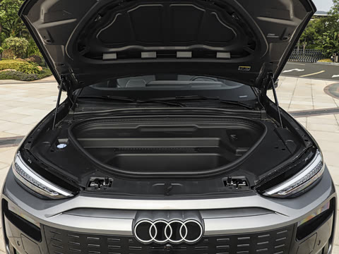 2026�� quattro Ǭ���Ǽݰ�