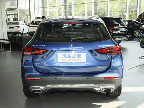 2025�� �Ŀ� GLA 220