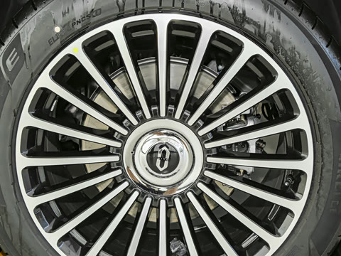 2025�� ���� Ultra ����������