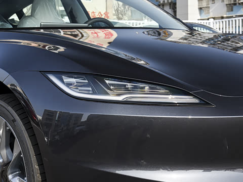 2025�� �Ŀ� ����������������