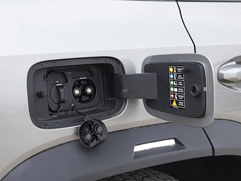 2026�� 211km XWD ����