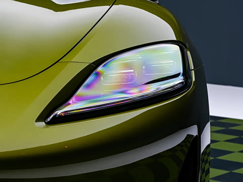 2026�� Ultra