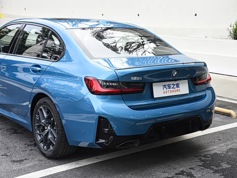 2026�� 330Li ������ M�˶���ҹ��װ
