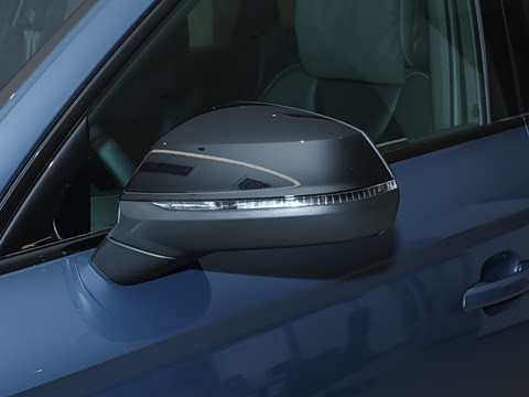 2026�� 45�����ذ� 40 TFSI ����������