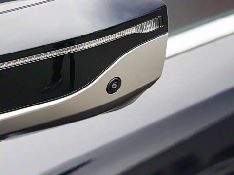 2026�� 530Li ������ M�˶���װ