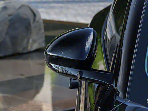 2025�� 240����Ultra