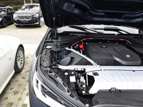 2025�� xDrive30L ������ M�˶���ҹ��װ