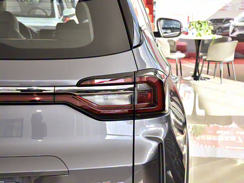 2025�� 1.5L �ֶ���Խ��