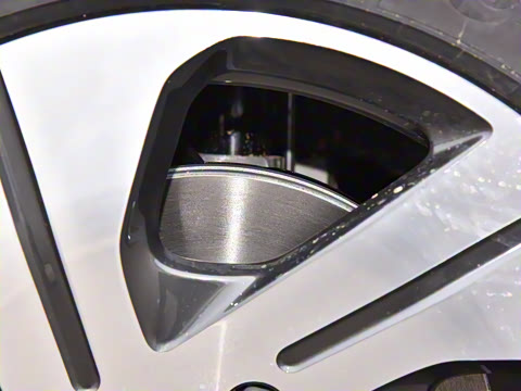 2025�� 2.0T PHEV ��������� 7��