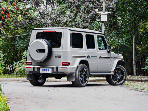 2025�� AMG G 63