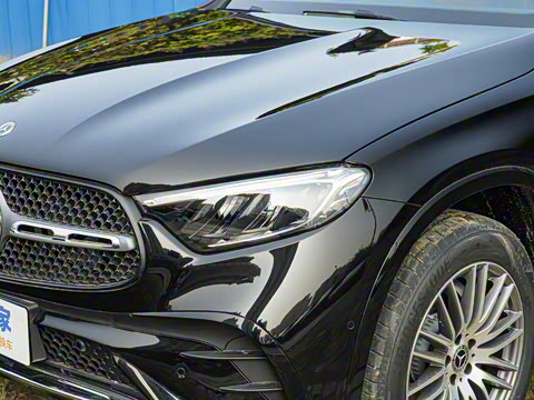 2026�� GLC 300 L 4MATIC ������ 5��