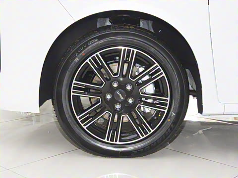 2026�� ���̰� 230������ 7��