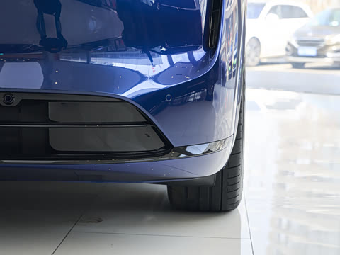 2025�� ���� Ultra�� 53.4kWh 6���� (896�߼����״