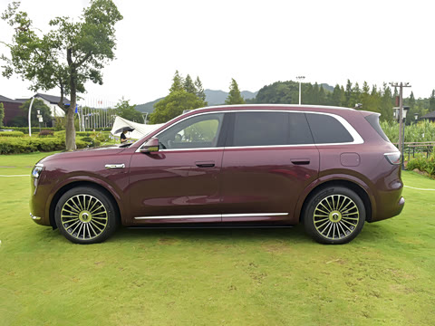 2025�� ���� Ultra ����������