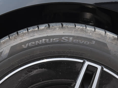 2026�� �Ŀ� E 300 ʱ�����˶���