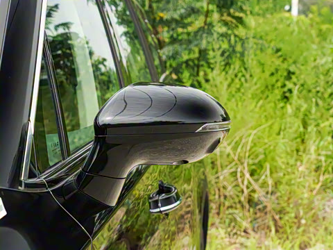 2025�� 2.0T PHEV ����200��������� 6�� 