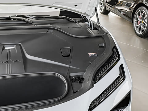 2026�� 600 SE 5��