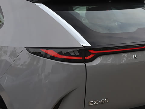 2025�� ����600 Pro