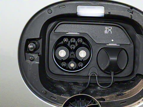 2025�� EV �Ǽݰ� 635KM�����״��콢��