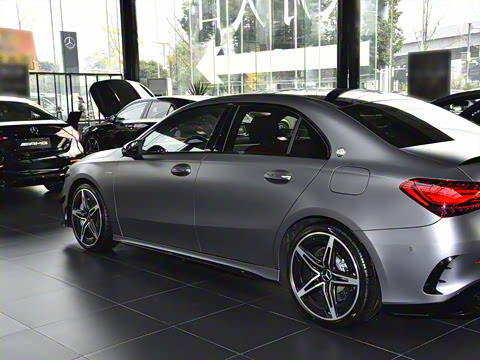 2026�� AMG A 35 L 4MATIC