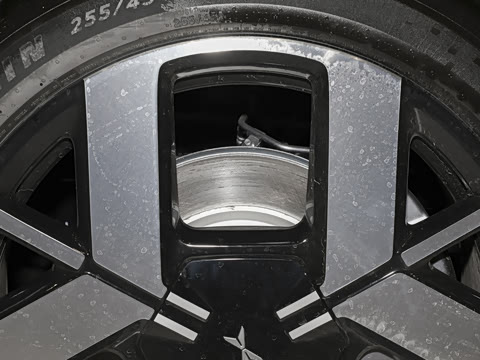 2026�� ���� 725 Max �콢��