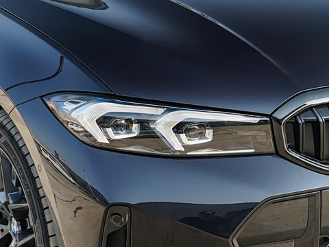 2026�� 330i M�˶���ҹ��װ