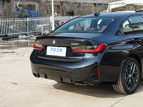 2026�� 330i M�˶���ҹ��װ