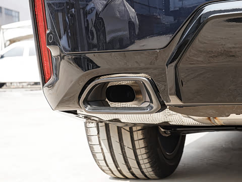 2026�� 330i M�˶���ҹ��װ