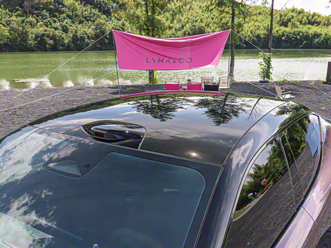 2025�� 240����Ultra