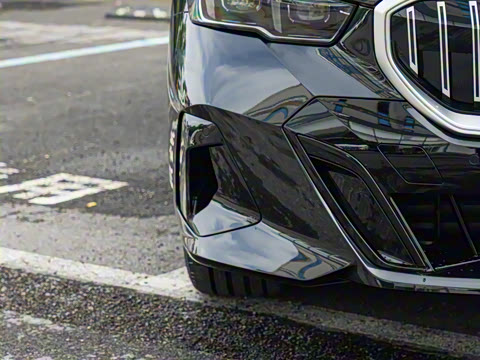 2026�� 525Li M�˶���װ