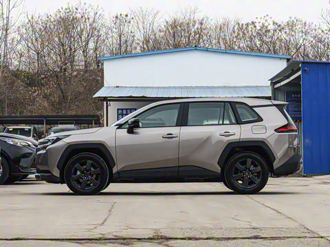 2026�� 2.0L ����������