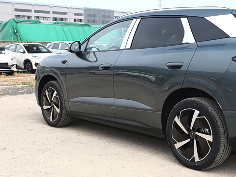 2025�� EV 605�캽Pro��