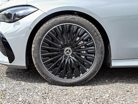 2026�� CLE 300 4MATIC �����ͽ��ܳ�