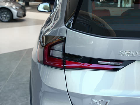 2025�� sDrive25Li X�����װ