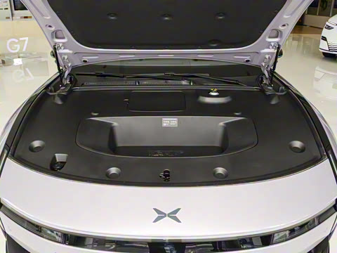 2025�� 702 ������ Ultra