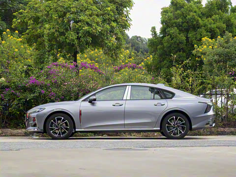 2025�� 2.0T ��Զ��